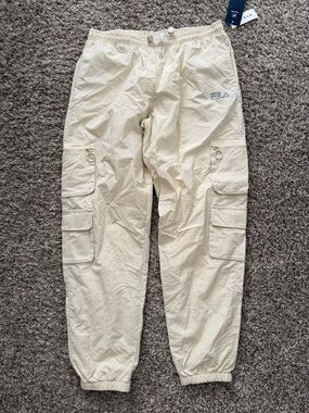 FILA women’s Cream Cargo Jogger Pants